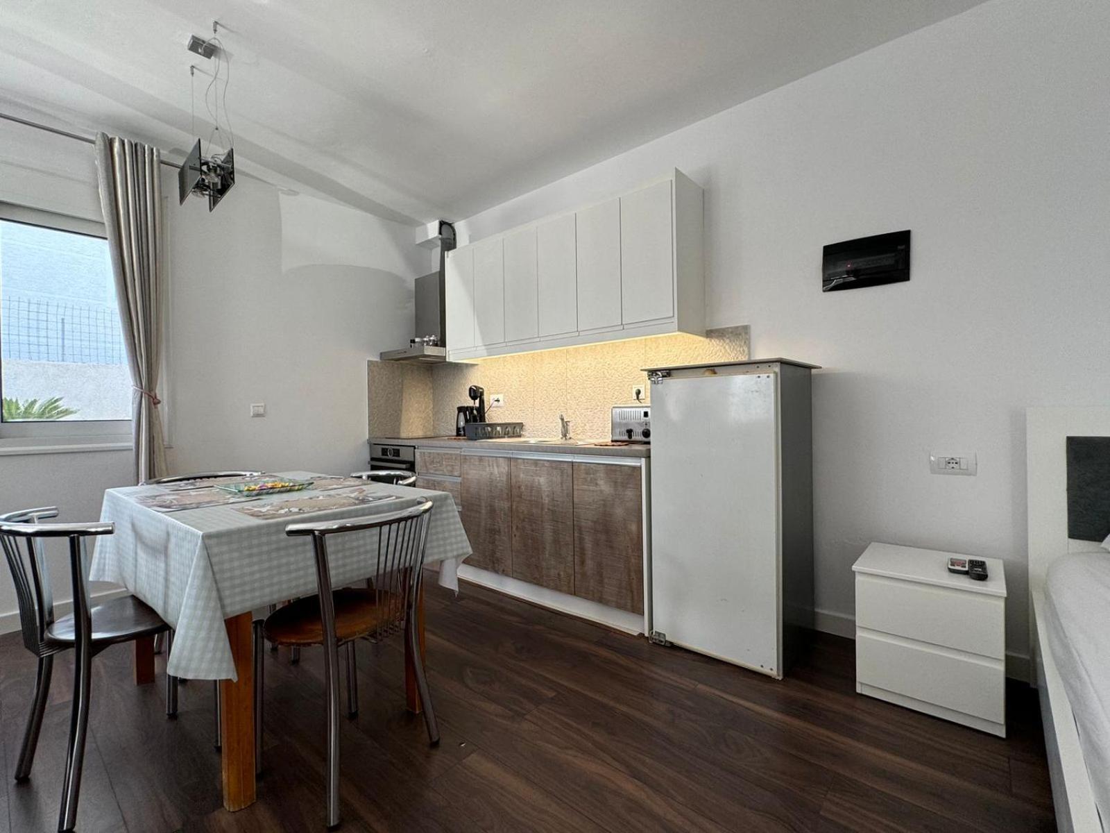 Sulozeqi Apartments 卡萨米尔 外观 照片